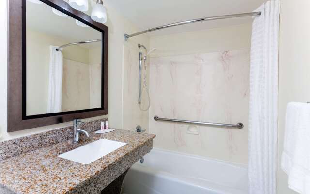 Super 8 by Wyndham Decatur/Dntn/Atlanta Area