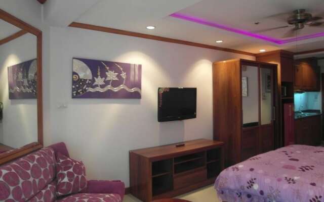 Jomtien Beach Condominium A3 Floor 11 Room 19