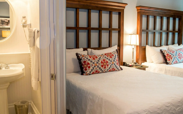 The Marshall House, Historic Inns of Savannah