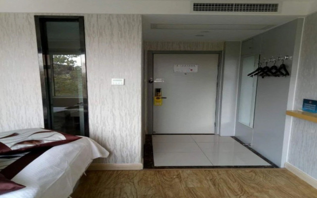 Super 8 Hotel Beijing Shi Jing Shan Hai Te Hua Yuan