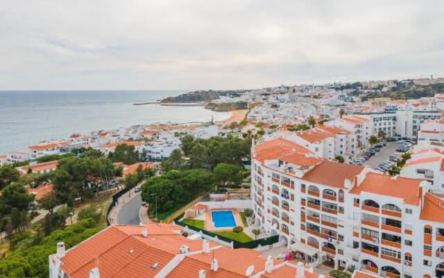 Palmeiras Apartment - 19A by HelloVacations