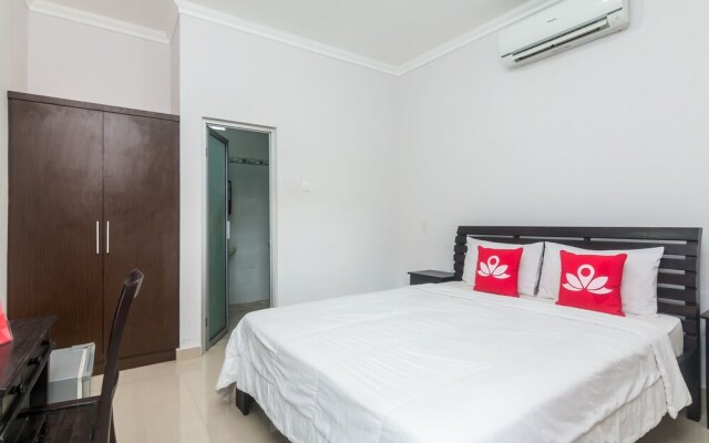 ZEN Rooms Seminyak Gang Rahayu