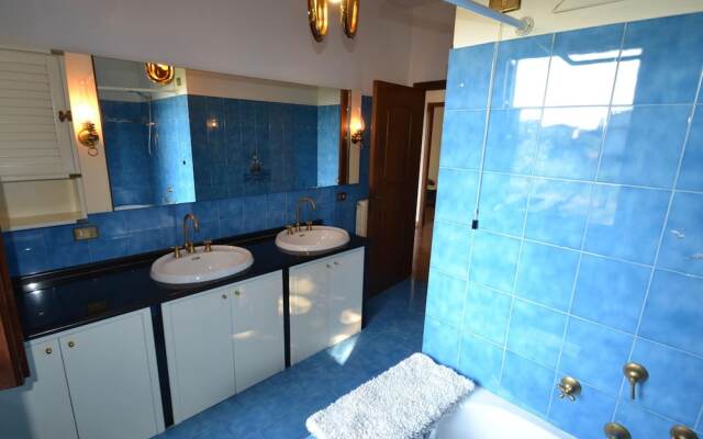 Belvilla by OYO Serena