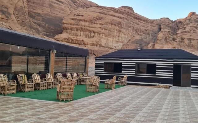 Hasan Zawaideh Luxury Camp 2