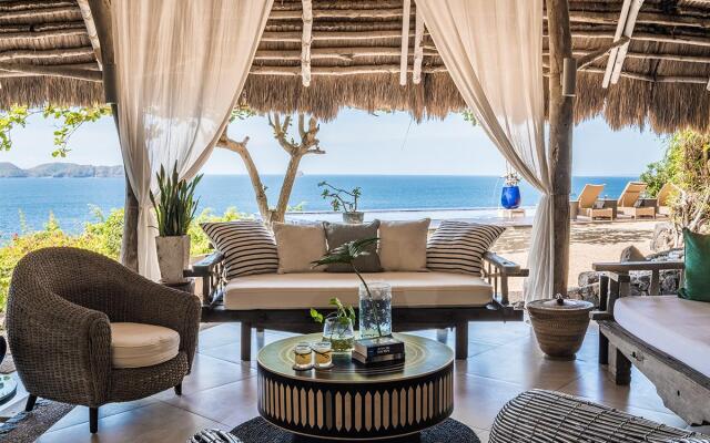 Vivere Azure