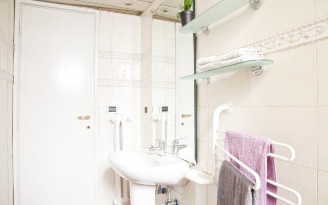 Kamchu Apartments Villa Ada