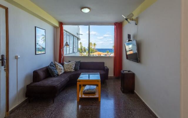 3 Bedroom Oceanview Apartment