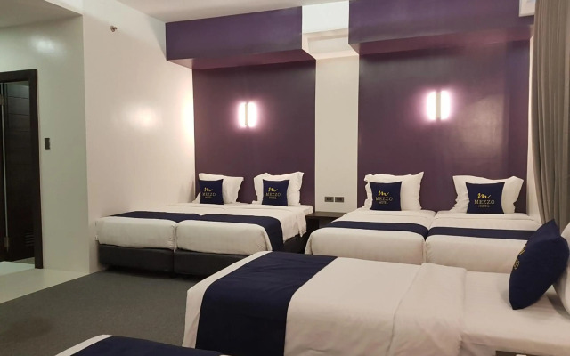 Mezzo Hotel