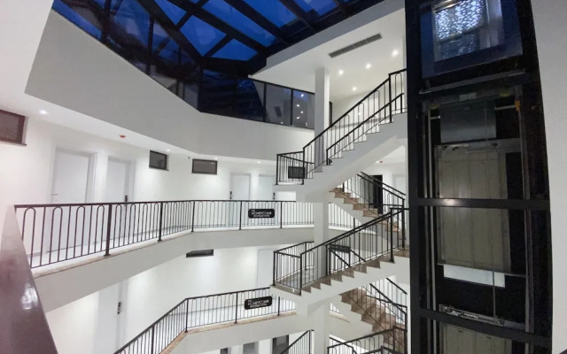 The Honeycomb Boutique Hotel