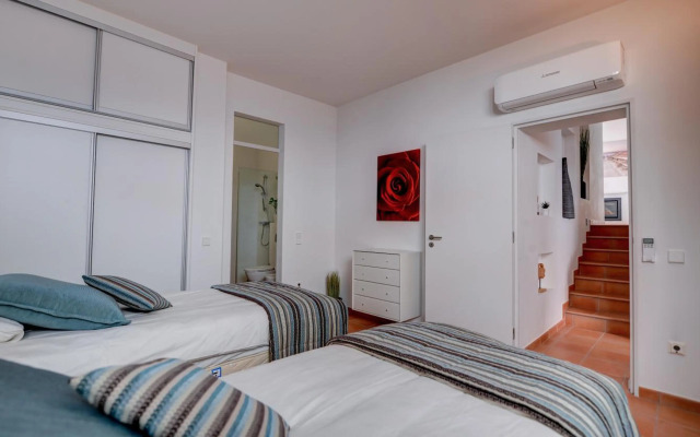 The Fantastic Beach House of Luz