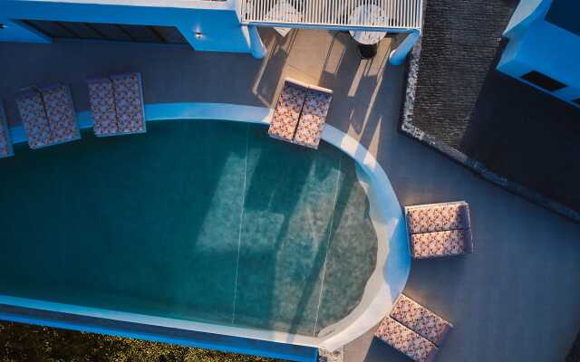 Cresanto Luxury Suites