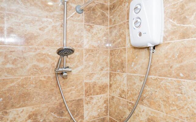 Shirley House 3 Guest House Self Catering