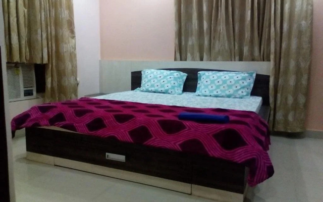 Janardan Homestay Puri