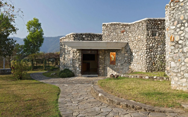 Bar Peepal Resort