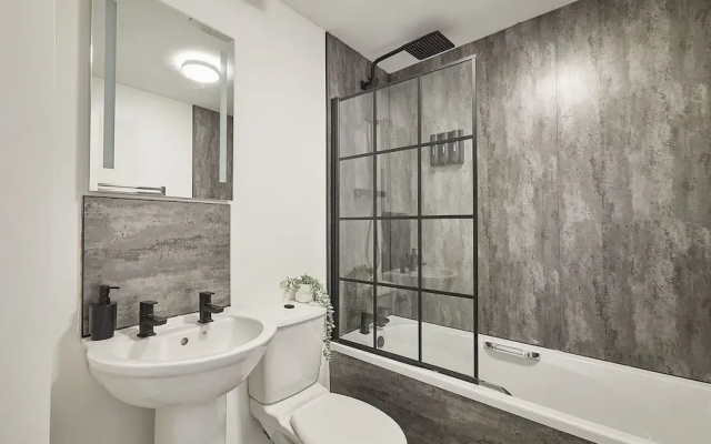 Host Stay Polwell Road