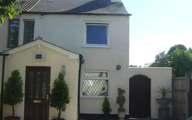 Sherwood Cottage