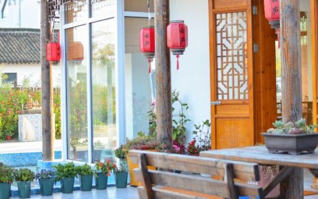 YunLu Homestay (Shanghai International Tourism Resort)