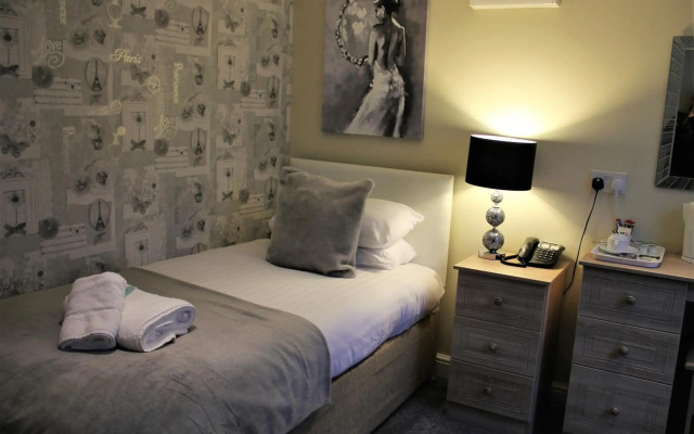 The Winchmore Hotel