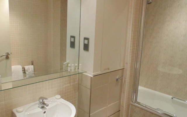 Oakwood Apartments Bow Lane