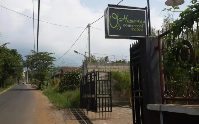 o3 Homestay