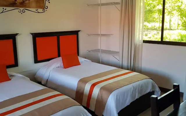 Hotel Lapas Volando