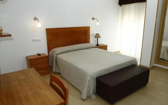 Hostal Restaurante Pinarejo