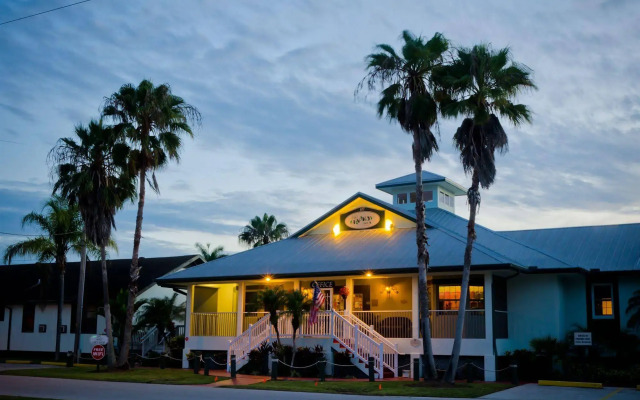 Ivey House Everglades Adventures Hotel