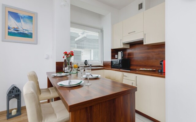 Atrium Studio Sarbinowo by Renters