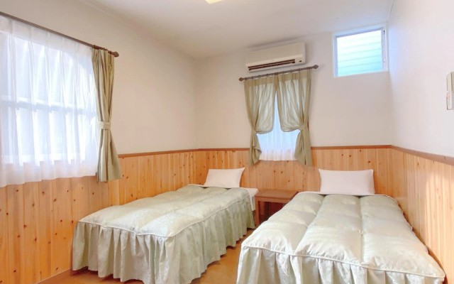Lake Villa Kawaguchiko – Guest Rooms – Fujikawaguchiko