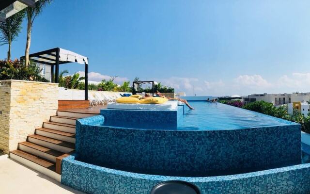 The City by Xlieva Apartment Within a Condo-hotel