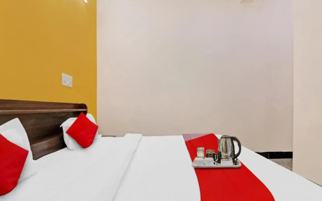 Oyo Flagship 70327 Hotel Manu Grand