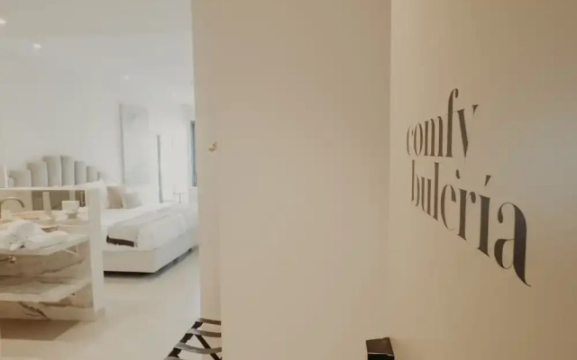 Comfy Studios