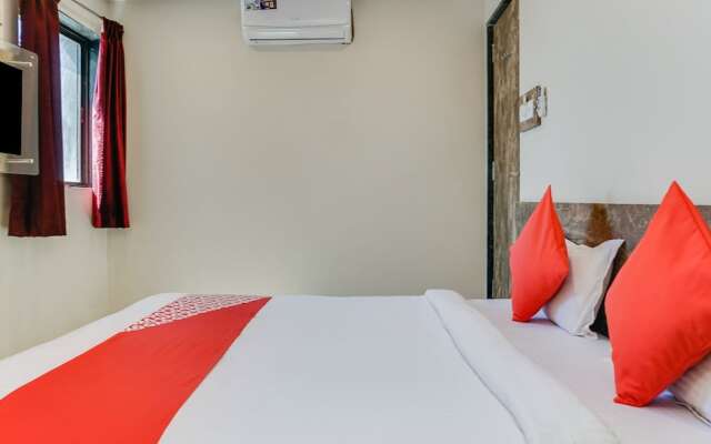 OYO 22571 Hotel Sarathi