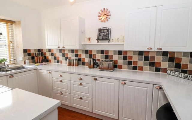 Market Square Maisonette