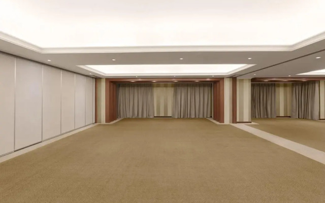 The Linden Suites