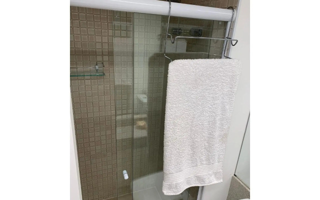 Studio prox Av Pauluista cp 908