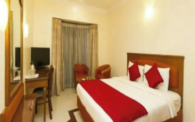 Goroomgo New Ashiyana Palace Varanasi