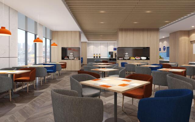 Holiday Inn Express Nanchang Riverside