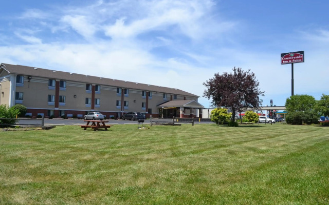 Countryside Inn & Suites