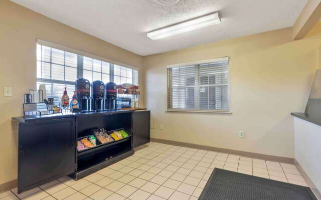 Extended Stay America Select Suites Columbia Ft. Jackson