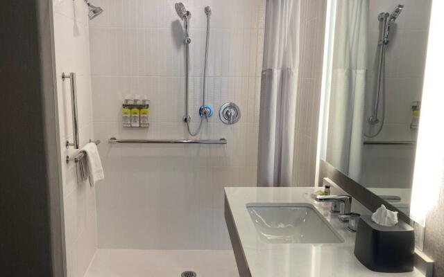 Staybridge Suites Phoenix - Glendale Sports Dist by IHG