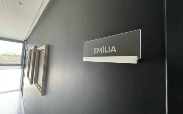Design Suites Boutique Hotel