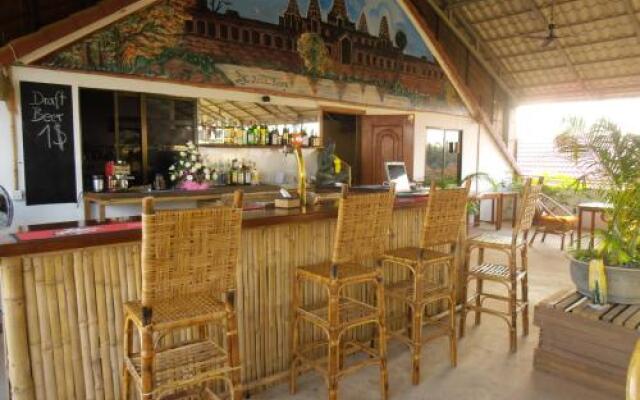 Firefly Guesthouse - The Berlin Angkor