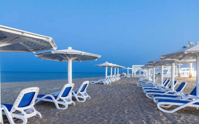 Casa Blue Resort