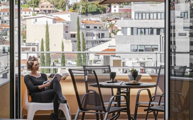 Arriaga I by An Island Apart