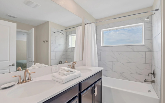 2861SMILE, Kissimmee, US