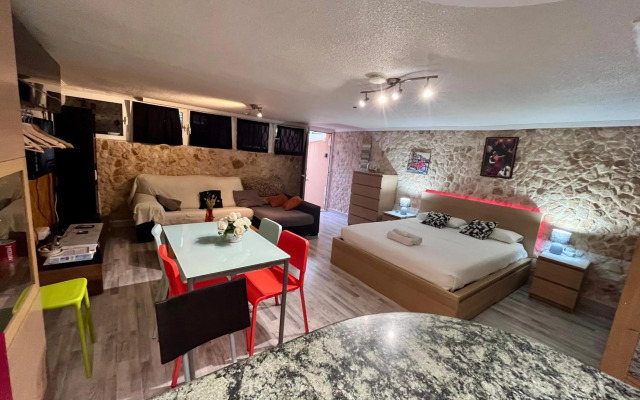 STILISH LOFT IN THE BEACH, piscina y mar