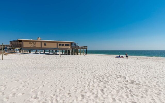 Seawind 809 3 Bedroom Condo