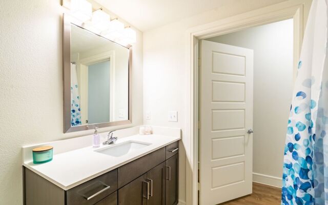 Kasa Dallas North Apartments