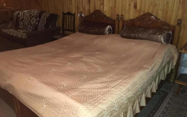 Zaza Guest Room